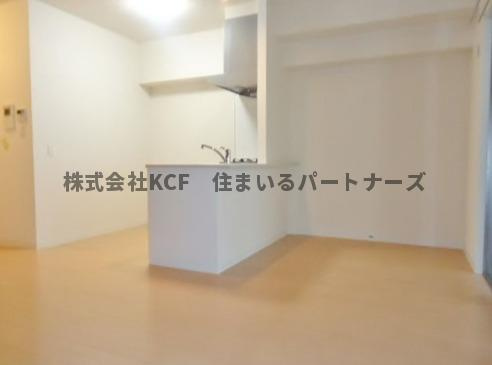 アポロ久留米東町の居間・リビング|こちらのリビングで趣味の時間をお楽しみください