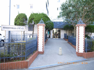 【エントランス】 | 駐輪場