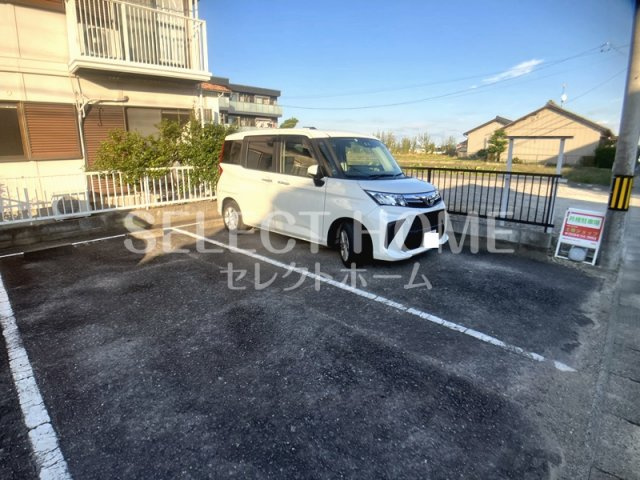【駐車場】 | ハイツボヌールＢ棟