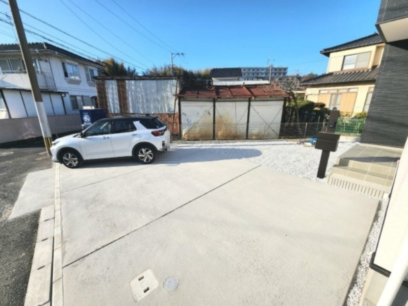 ーFITーフィットー小倉南区徳吉西1丁目1期　【小倉南区　新築戸建て】の駐車場|駐車スペースは広々3台可能♪　【小倉南区　新築戸建て】