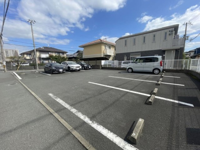 【駐車場】 | ラ・フルール西高松
