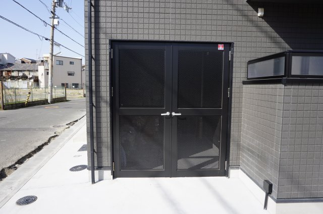 リビングライフ長瀬EASTのその他共用部分