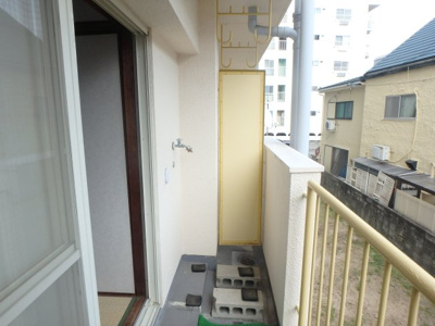 【バルコニー】 | フタミハイツ | お洗濯にも便利なバルコニー付き
