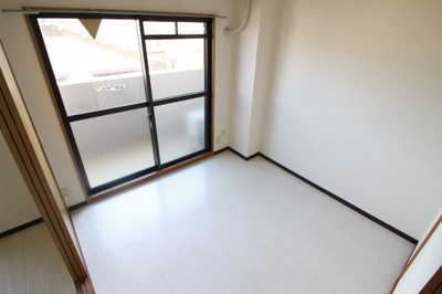 【洋室】 | カーサフィオーレ壱番館