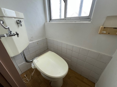 【トイレ】 | 明美マンション | ゆったりとした空間のトイレです