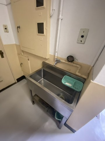 大貫ビルの洗面所