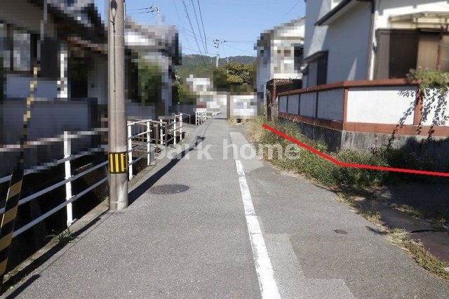 高知市中久万　売土地の前面道路含む現地写真