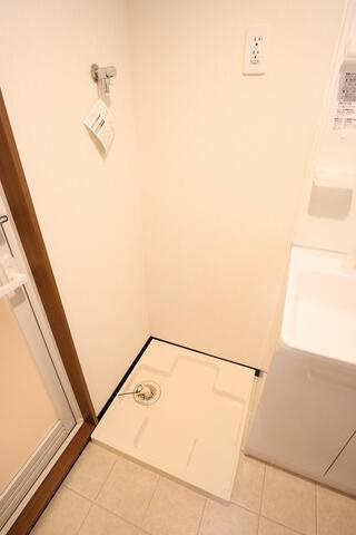 フェアリーコート博労町の洗面所