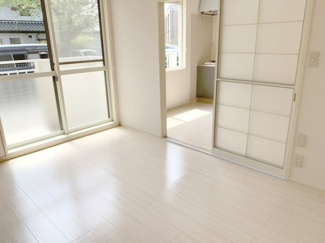 【寝室】 | ピュアパレス弐番館