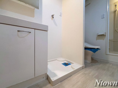 【設備】 | ロレイアム | 洗濯機置き場です