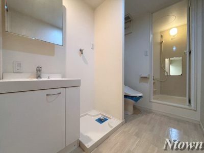 【洗面所】 | ロレイアム | 広い洗面スペース