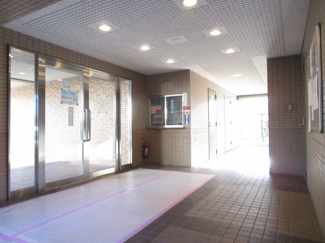 【エントランス】