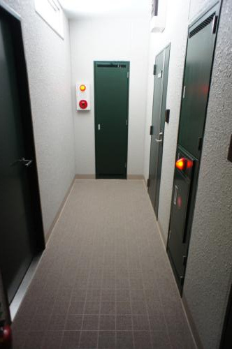 【その他共用部分】 | レオ参拾七番館 | 共用フロアです