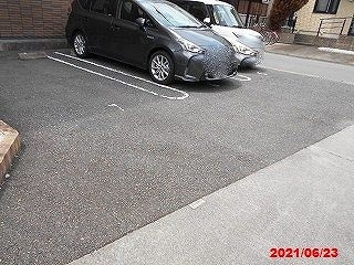 【駐車場】 | 長井戸