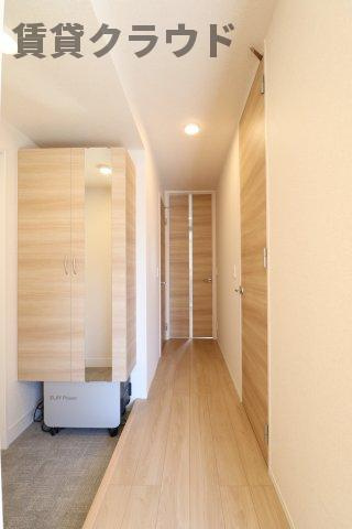 明幸2番館の玄関|シューズボックス付きで靴もスッキリ収納！