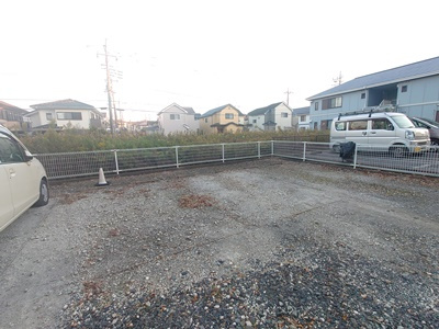 アネックスＵ２の駐車場