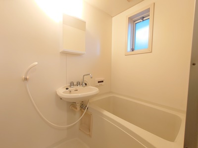 アネックスＵ２の浴室