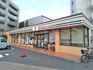 セブンイレブン渋谷本町３丁目店まで240ｍ