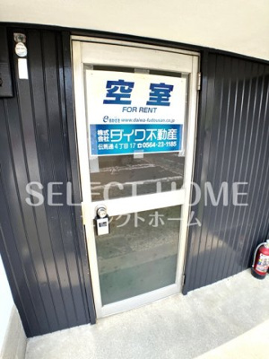 【エントランス】 | 元欠町メゾネット | ゆとりのあるエントランスです