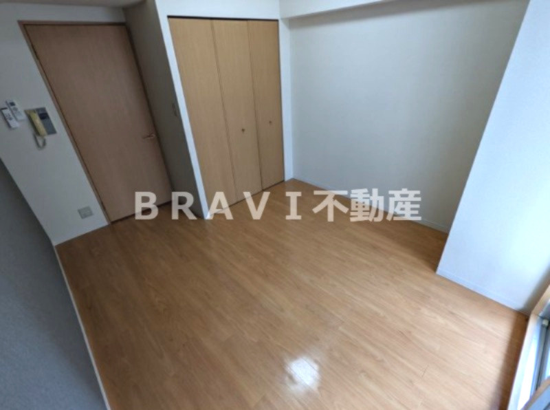 シャルマンフジ大阪城南　BRAVI不動産の居間・リビング|【シャルマンフジ大阪城南】こちらの居間で趣味の時間をお楽しみください