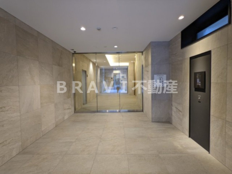 アーバス天満橋のエントランス