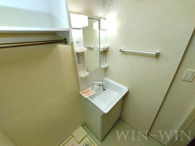 クオリティー ワンの独立洗面台