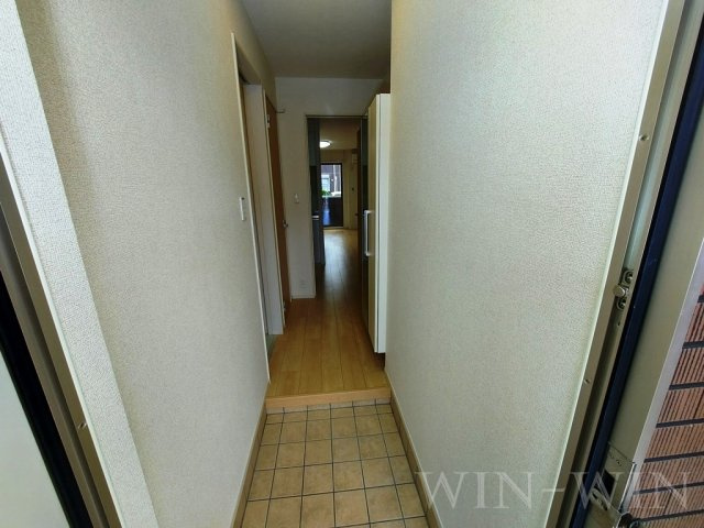 クオリティー ワンの玄関