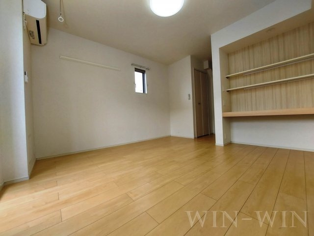 クオリティー ワンの居間・リビング