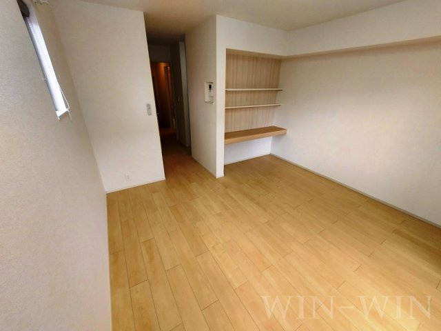 クオリティー ワンの洋室