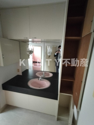 【収納】 | 西蒲田５丁目戸建 | 大きなものも収納できそうです