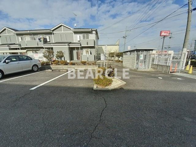 【駐車場】 | アウローラA | 駐車場完備です