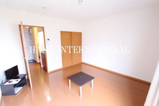 シャトレーの居間・リビング|他部屋参照　家電無し