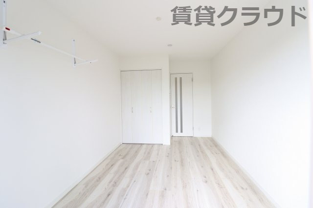 Paseo Grandeの居間・リビング|こちらのリビングで趣味の時間をお楽しみください