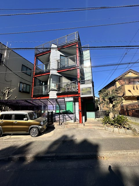 清瀬市野塩４丁目　中古住宅の前面道路含む現地写真
