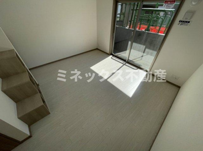 【独立洗面台】 | PLAISIR | 同タイプのお部屋の写真。現況を優先します。