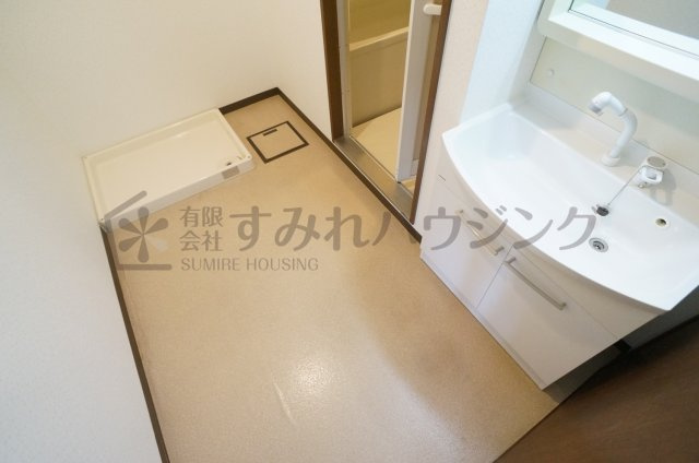 ベルデュール宝塚の洗面所|参考、同建物・同間取りの号室