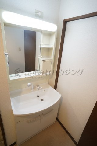 ベルデュール宝塚の洗面所|参考、同建物・同間取りの号室
