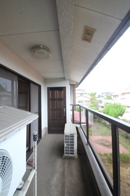 【バルコニー】 | 坂田山２丁目中古住宅