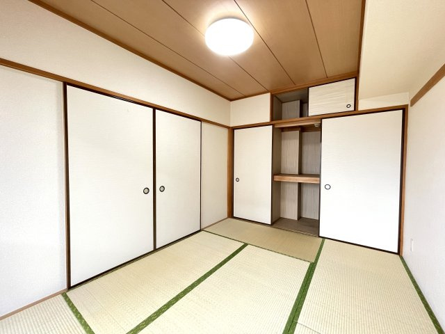 レインボーハイツの和室