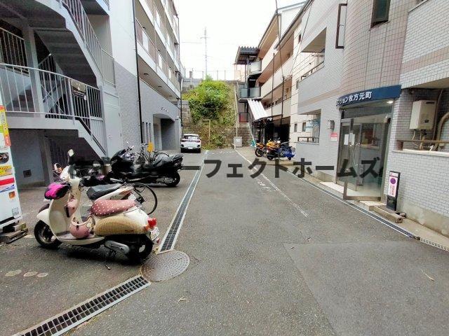 枚方グランドマンションの駐車場