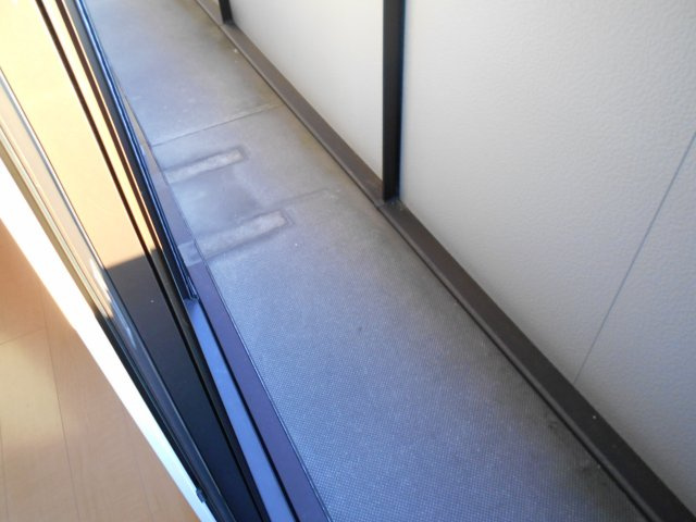 クレシェンテ市川のバルコニー