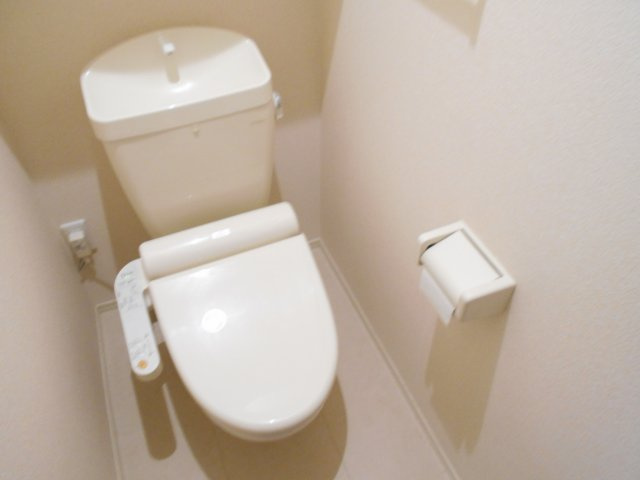 クレシェンテ市川のトイレ