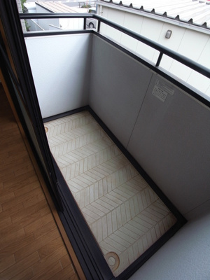 【バルコニー】 | ピアニーフィールドＢ