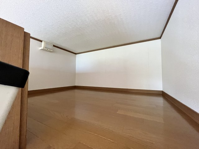 エスプワルピエースの洋室|ロフト