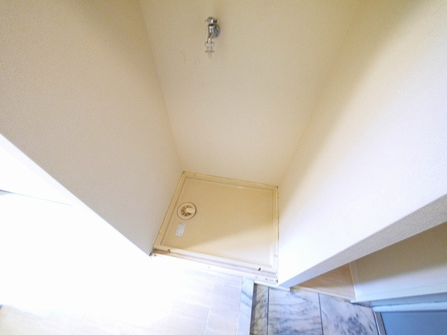 シティパレスＪＲ奈良Ｐ７の設備|室内洗濯機置き場です