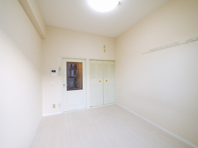 シティパレスＪＲ奈良Ｐ７の居間・リビング|居間です