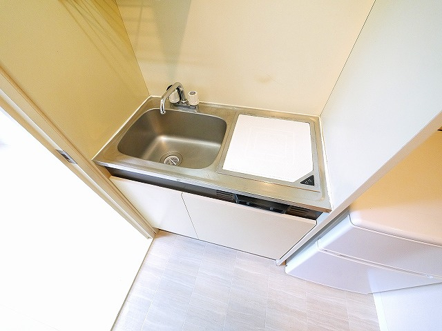 シティパレスＪＲ奈良Ｐ７のキッチン|きれいなキッチンです