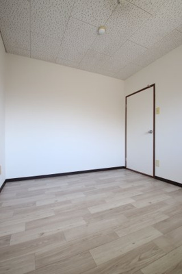 【洋室】 | ヴィルフォーレミチハタ