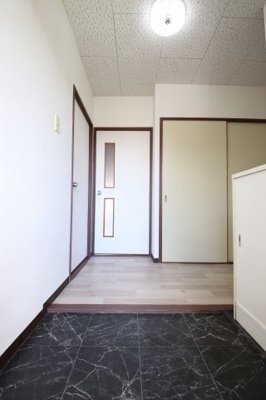 【玄関】 | ヴィルフォーレミチハタ