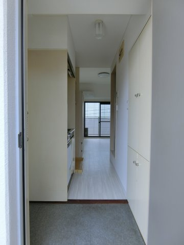 アルビヨン錦の玄関